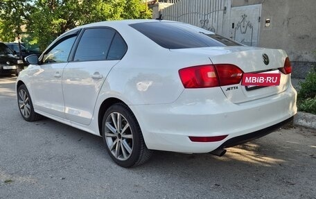 Volkswagen Jetta VI, 2014 год, 870 000 рублей, 4 фотография