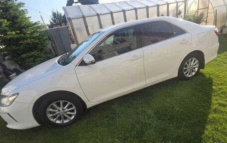Toyota Camry, 2016 год, 2 350 000 рублей, 6 фотография