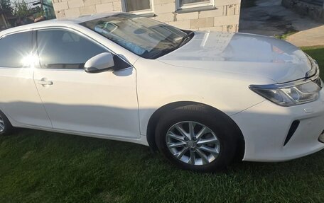 Toyota Camry, 2016 год, 2 350 000 рублей, 8 фотография