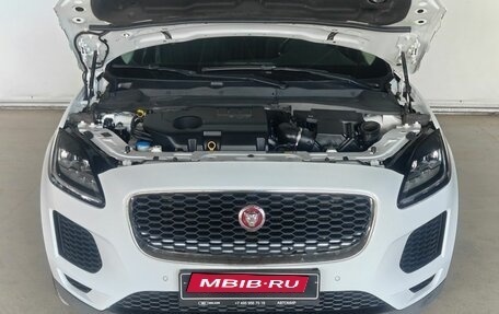 Jaguar E-Pace, 2019 год, 2 240 000 рублей, 19 фотография