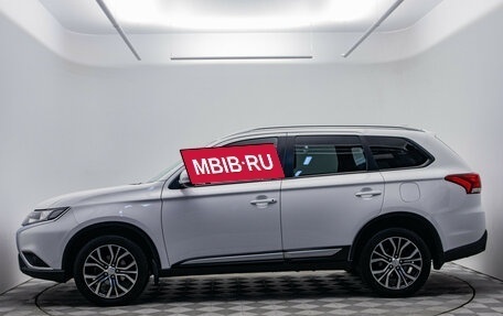 Mitsubishi Outlander III рестайлинг 3, 2019 год, 2 180 000 рублей, 8 фотография