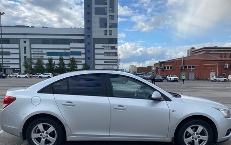 Chevrolet Cruze II, 2011 год, 630 000 рублей, 7 фотография