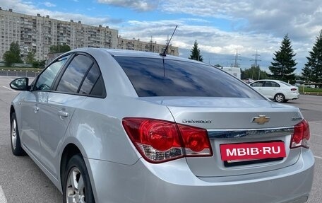 Chevrolet Cruze II, 2011 год, 630 000 рублей, 4 фотография