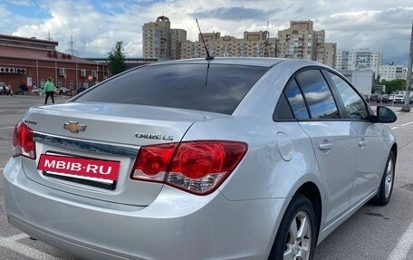 Chevrolet Cruze II, 2011 год, 630 000 рублей, 6 фотография