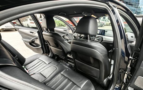 BMW 5 серия, 2019 год, 3 450 000 рублей, 13 фотография
