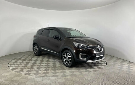 Renault Kaptur I рестайлинг, 2018 год, 1 179 000 рублей, 3 фотография
