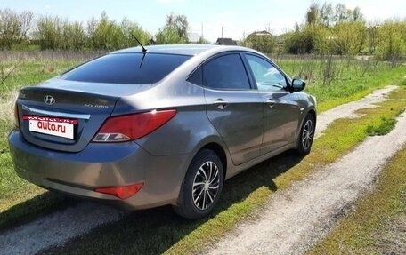 Hyundai Solaris II рестайлинг, 2014 год, 1 100 000 рублей, 5 фотография