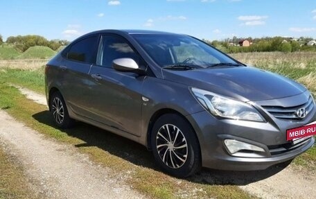 Hyundai Solaris II рестайлинг, 2014 год, 1 100 000 рублей, 6 фотография