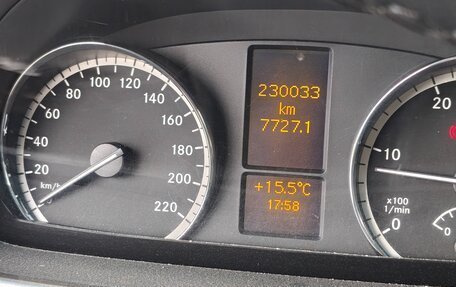 Mercedes-Benz Vito, 2012 год, 2 150 000 рублей, 10 фотография