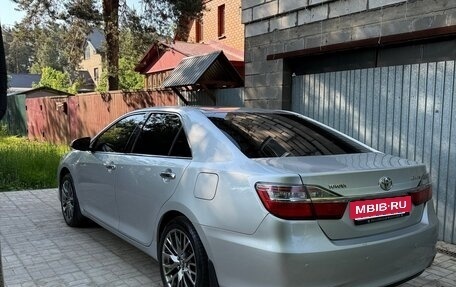 Toyota Camry, 2015 год, 2 100 000 рублей, 3 фотография