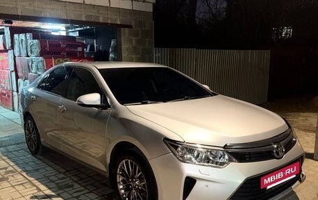 Toyota Camry, 2015 год, 2 100 000 рублей, 10 фотография