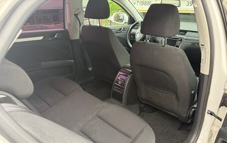 Skoda Superb III рестайлинг, 2014 год, 1 042 000 рублей, 5 фотография