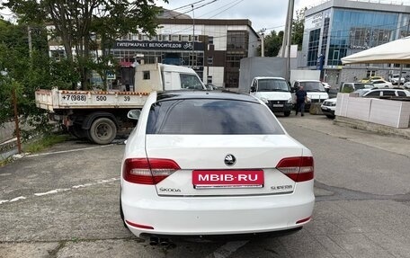 Skoda Superb III рестайлинг, 2014 год, 1 042 000 рублей, 6 фотография