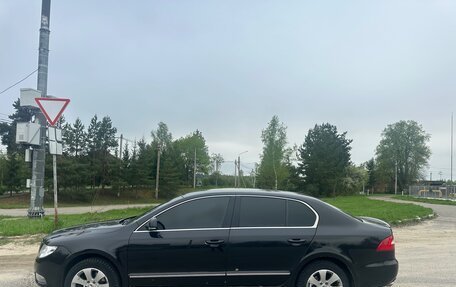 Skoda Superb III рестайлинг, 2011 год, 750 000 рублей, 1 фотография