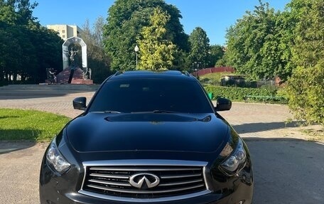 Infiniti QX70, 2016 год, 3 500 000 рублей, 1 фотография