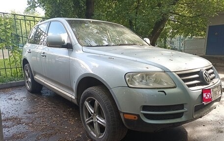 Volkswagen Touareg III, 2004 год, 420 000 рублей, 1 фотография