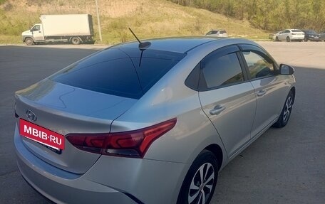 Hyundai Solaris II рестайлинг, 2020 год, 1 550 000 рублей, 10 фотография
