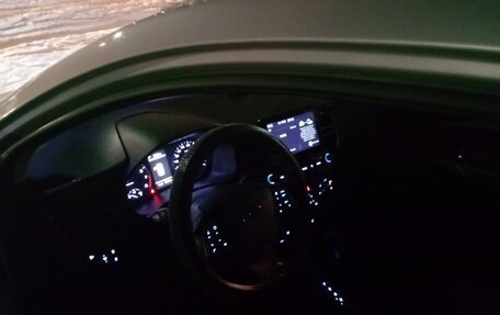 Hyundai Solaris II рестайлинг, 2020 год, 1 550 000 рублей, 23 фотография