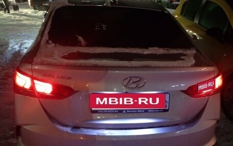 Hyundai Solaris II рестайлинг, 2020 год, 1 550 000 рублей, 24 фотография