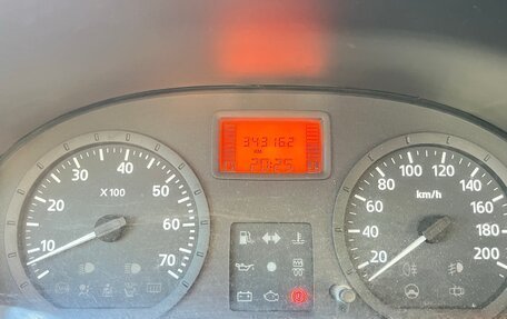 Renault Logan I, 2006 год, 200 000 рублей, 5 фотография