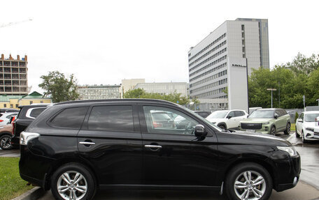 Mitsubishi Outlander III рестайлинг 3, 2013 год, 1 198 000 рублей, 3 фотография