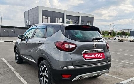 Renault Kaptur I рестайлинг, 2017 год, 1 590 000 рублей, 8 фотография