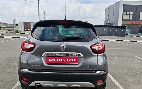 Renault Kaptur I рестайлинг, 2017 год, 1 590 000 рублей, 6 фотография