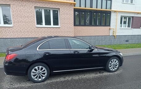 Mercedes-Benz C-Класс, 2018 год, 2 550 000 рублей, 10 фотография