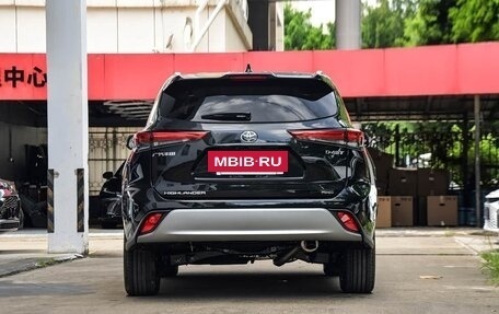 Toyota Highlander, 2026 год, 4 790 000 рублей, 2 фотография