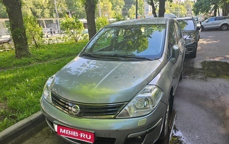Nissan Tiida, 2010 год, 850 000 рублей, 2 фотография