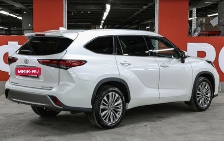 Toyota Highlander, 2025 год, 5 698 000 рублей, 5 фотография
