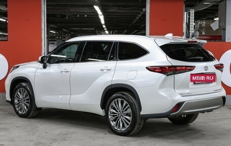 Toyota Highlander, 2025 год, 5 698 000 рублей, 7 фотография