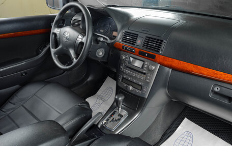 Toyota Avensis III рестайлинг, 2007 год, 1 098 000 рублей, 11 фотография