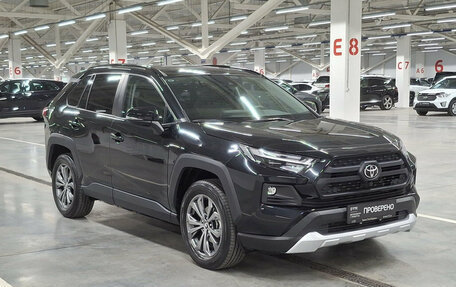 Toyota RAV4, 2024 год, 3 890 000 рублей, 7 фотография