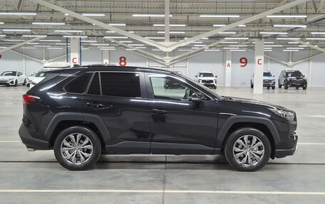Toyota RAV4, 2024 год, 3 890 000 рублей, 8 фотография