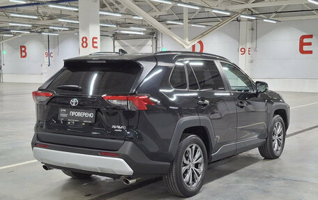 Toyota RAV4, 2024 год, 3 890 000 рублей, 9 фотография