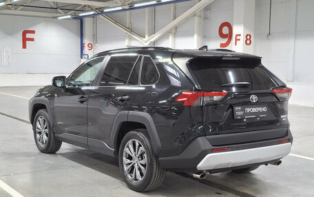 Toyota RAV4, 2024 год, 3 890 000 рублей, 11 фотография