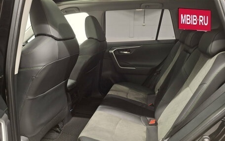 Toyota RAV4, 2024 год, 3 890 000 рублей, 16 фотография