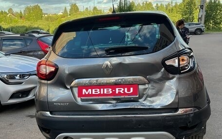 Renault Kaptur I рестайлинг, 2017 год, 690 000 рублей, 7 фотография