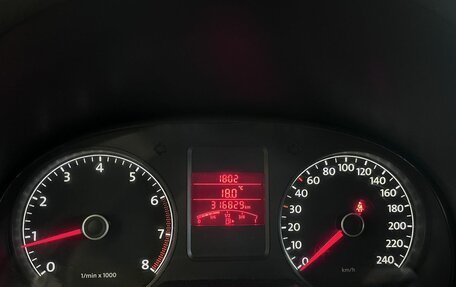 Volkswagen Polo VI (EU Market), 2014 год, 500 000 рублей, 11 фотография