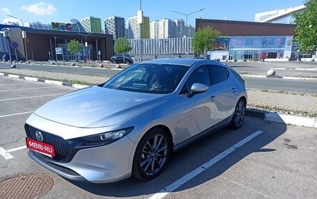 Mazda 3, 2021 год, 1 400 000 рублей, 2 фотография
