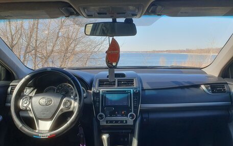Toyota Camry, 2012 год, 1 300 000 рублей, 9 фотография