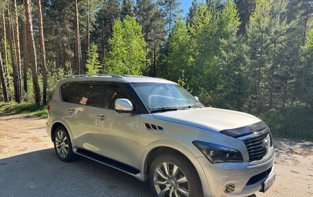 Infiniti QX56, 2011 год, 1 900 000 рублей, 4 фотография