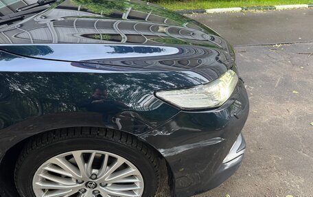 Toyota Camry, 2018 год, 1 900 000 рублей, 5 фотография