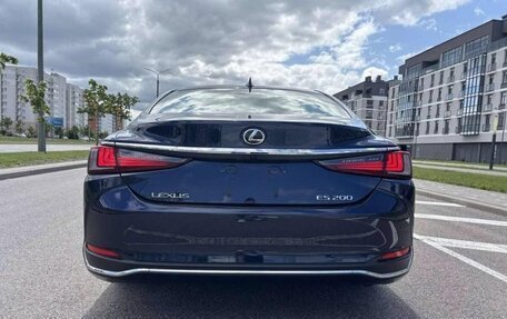 Lexus ES VII, 2022 год, 3 800 000 рублей, 3 фотография