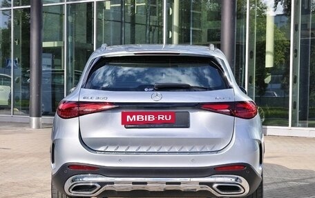 Mercedes-Benz GLC, 2023 год, 7 590 000 рублей, 4 фотография