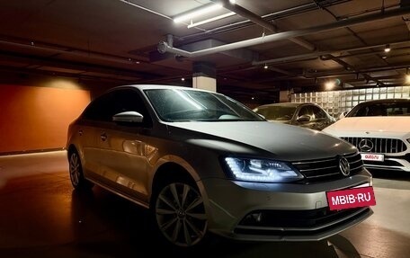 Volkswagen Jetta VI, 2014 год, 1 270 000 рублей, 2 фотография