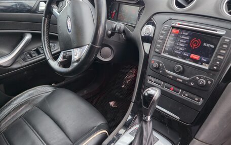 Ford Mondeo IV, 2012 год, 950 000 рублей, 2 фотография