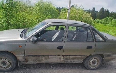Daewoo Nexia I рестайлинг, 2004 год, 500 000 рублей, 6 фотография