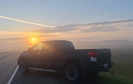 Toyota Tundra II, 2011 год, 3 500 000 рублей, 3 фотография